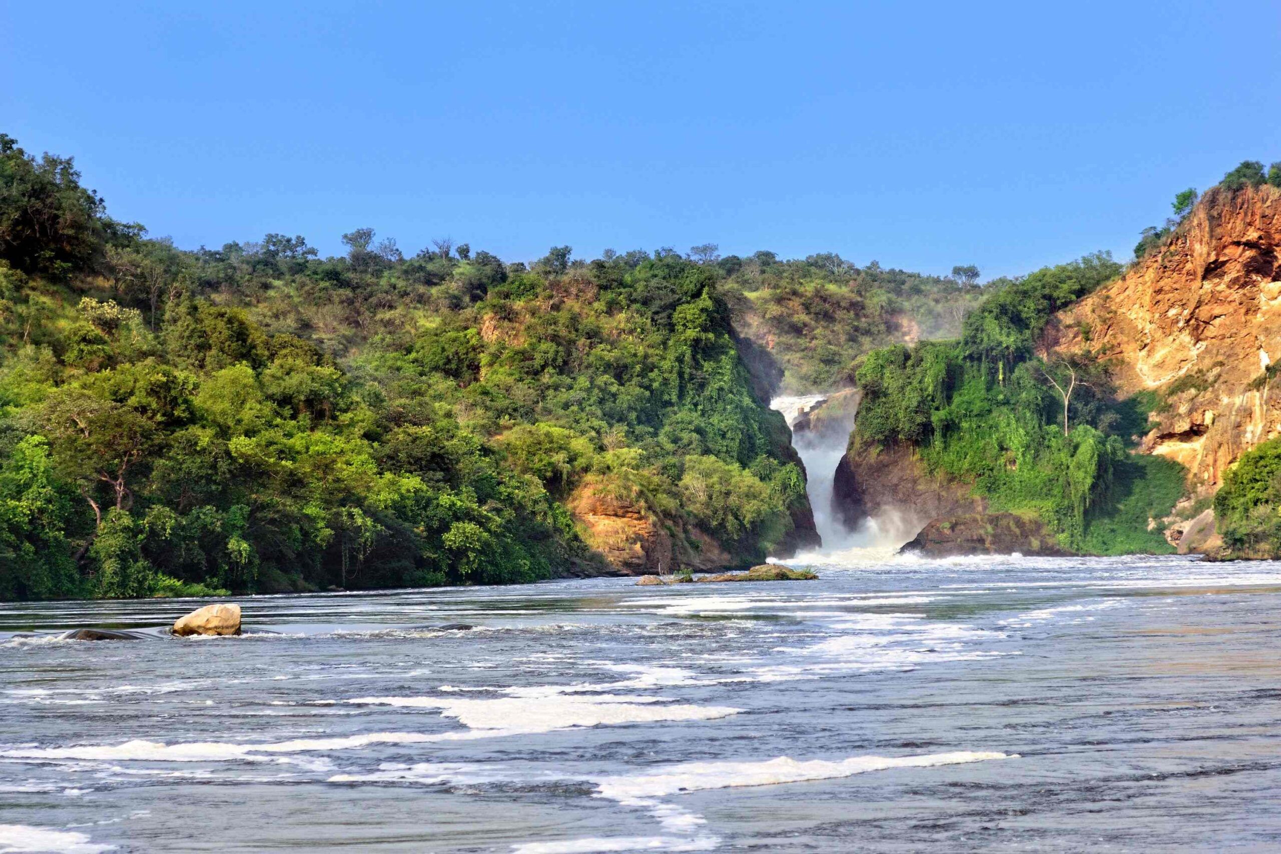 Safari en barco a las cascadas Murchison