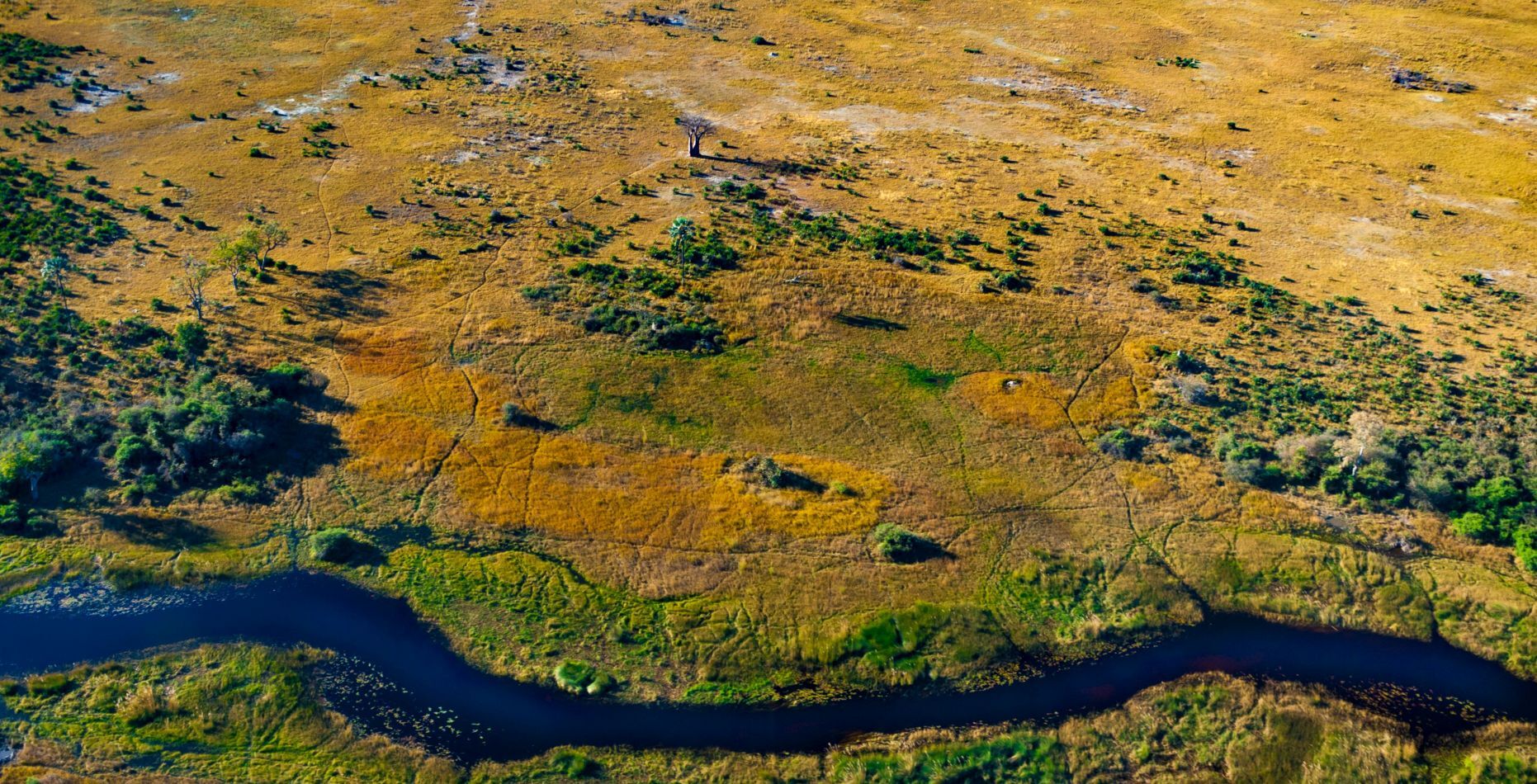 Vuelo de la Concesión Comunitaria Khwai a la Reserva de Caza Moremi