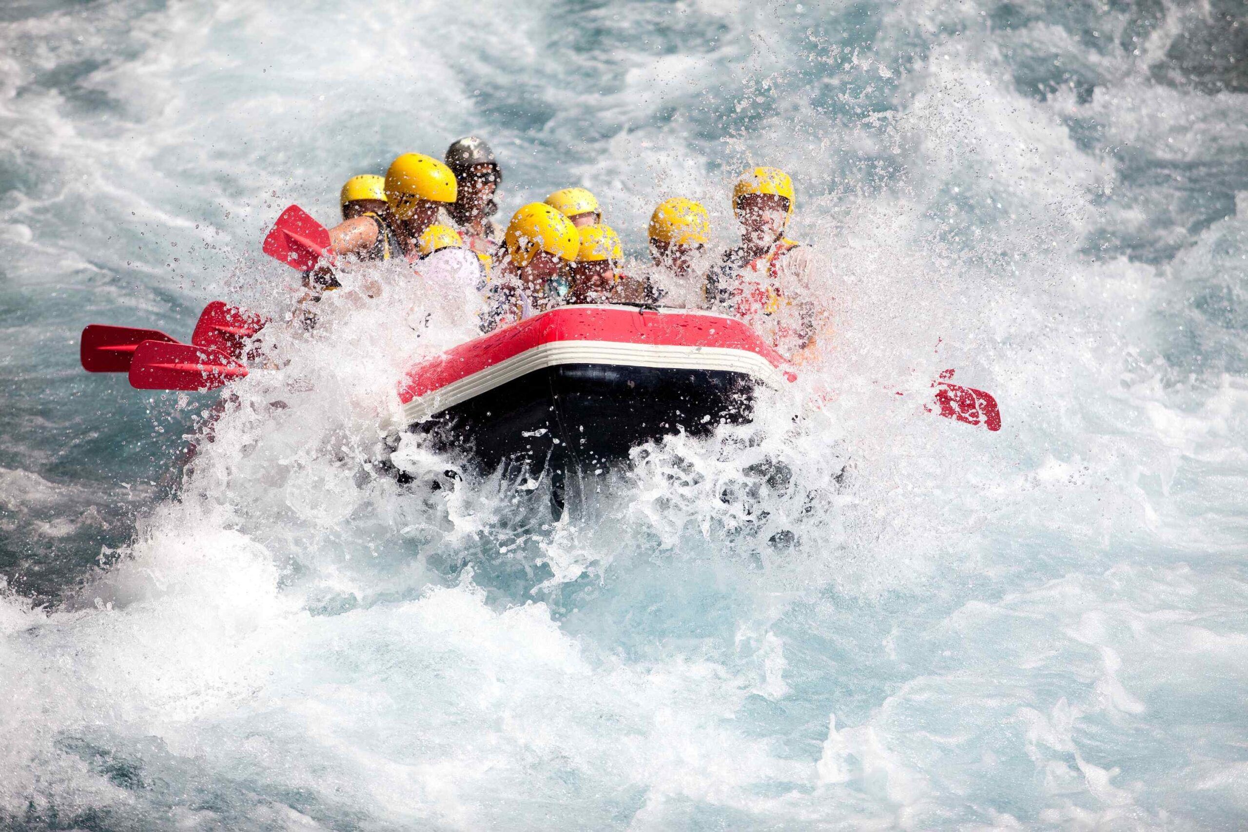 Rafting en aguas bravas en el río Nilo en Jinja