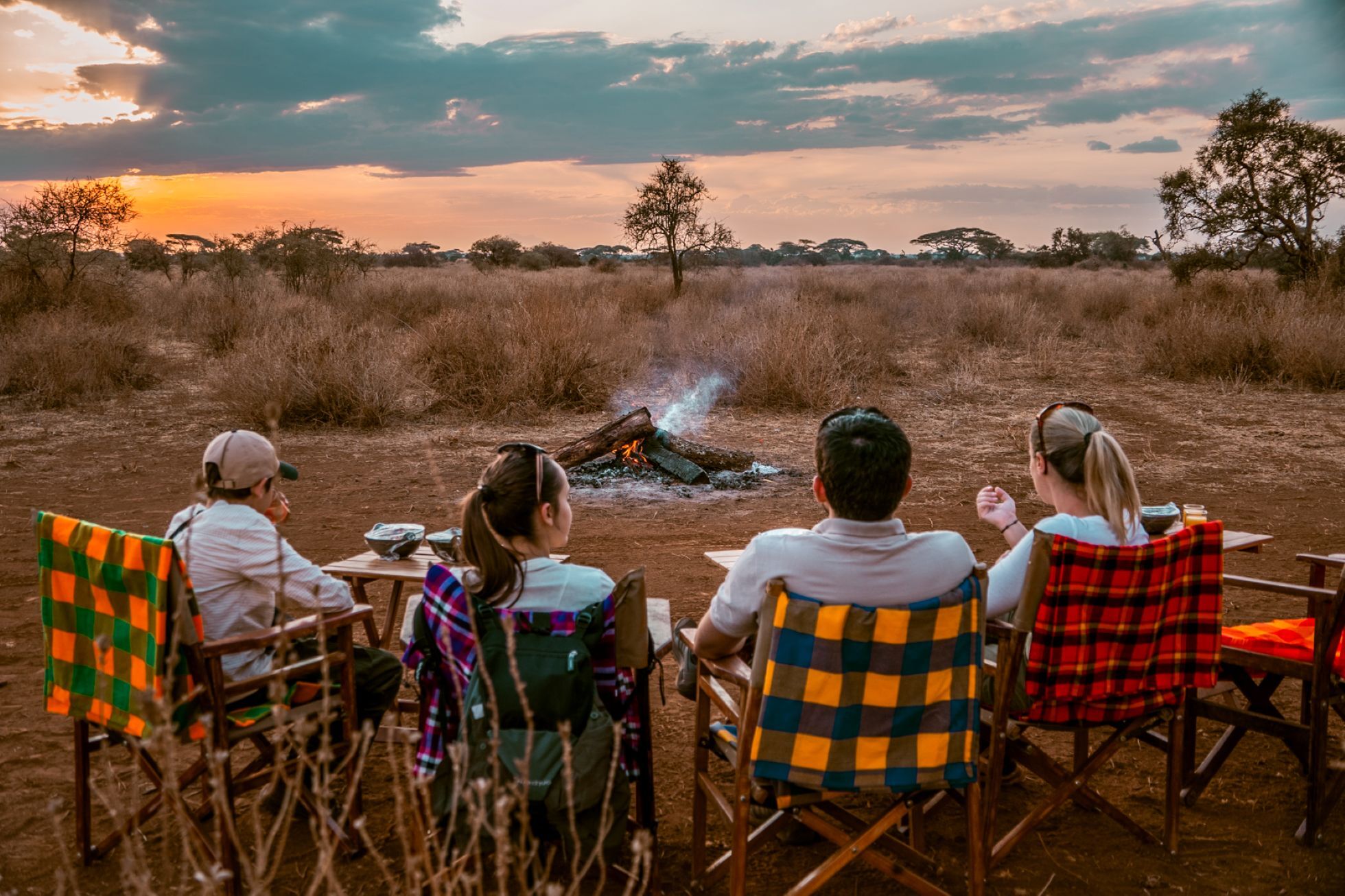 Aperitivo al atardecer en Tulia Amboseli